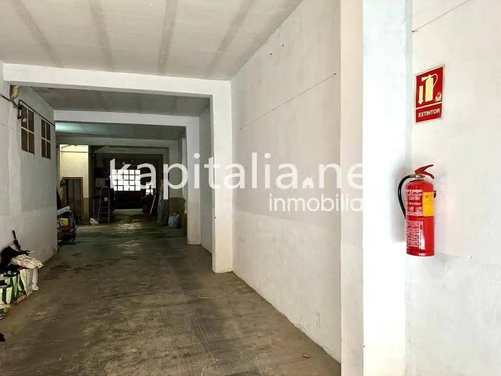 Local comercial en venda a Centro, imagen 2