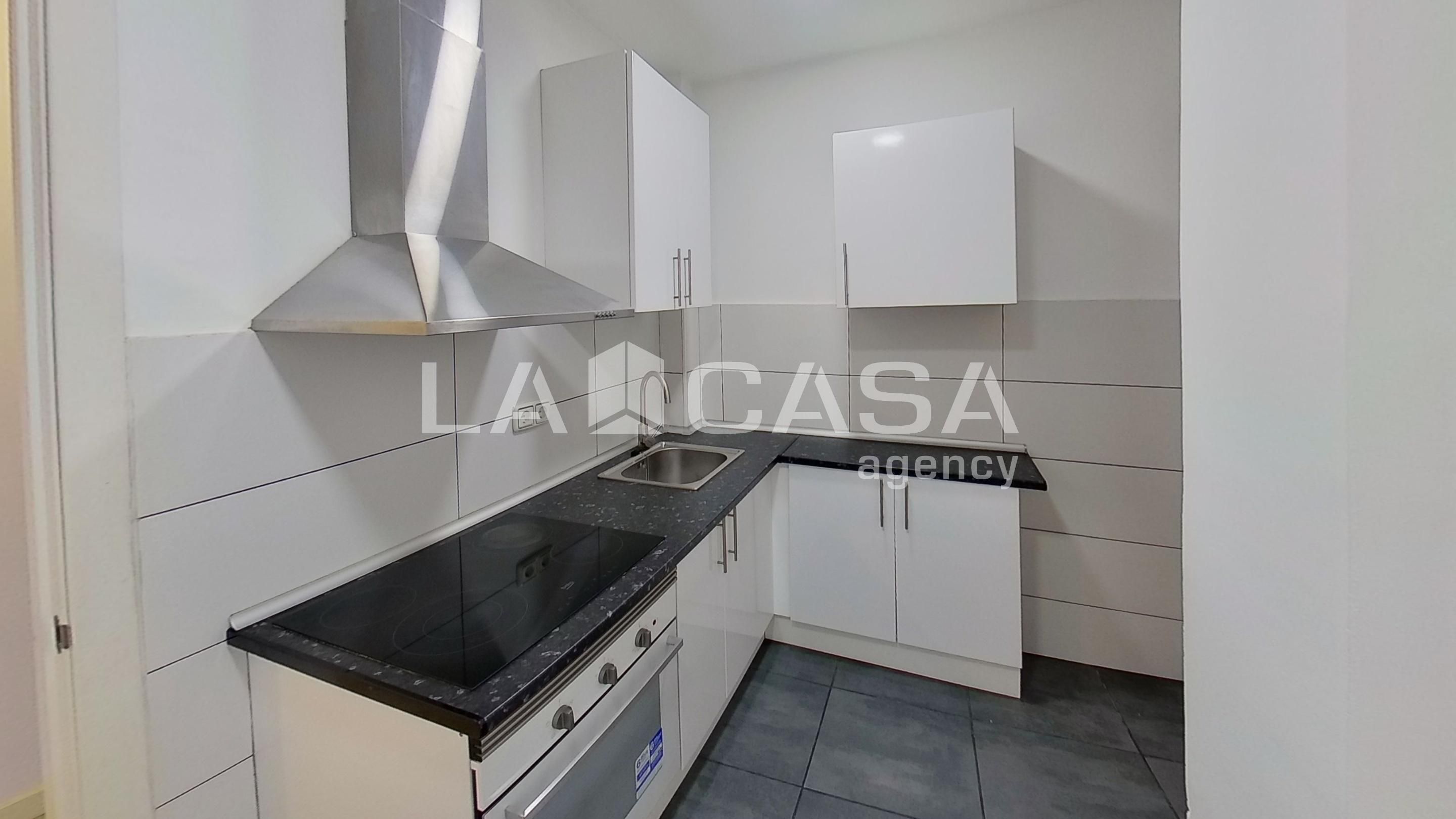 Piso en venta en Carrer de l'Agricultura, Sant Martí de Provençals , Sant Martí