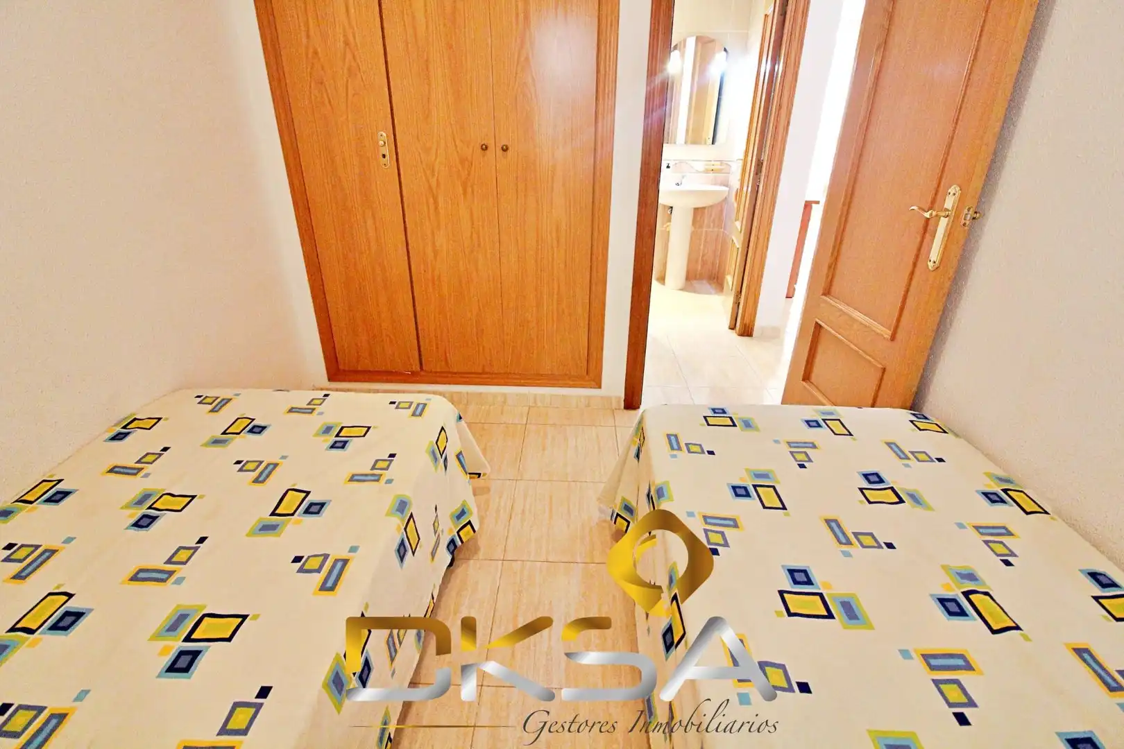 Apartment with pool for sale in Calle AMPLARIES, imagen 23