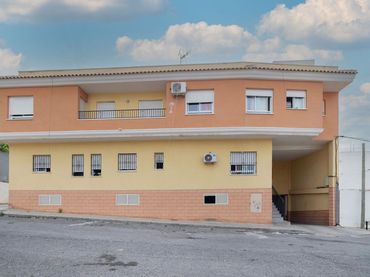Appartement avec ascenseur à vendre à C/ Charamita esq. C / Cuartel
