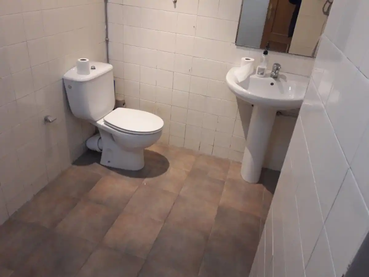 Bany de Local de lloguer en Valencia