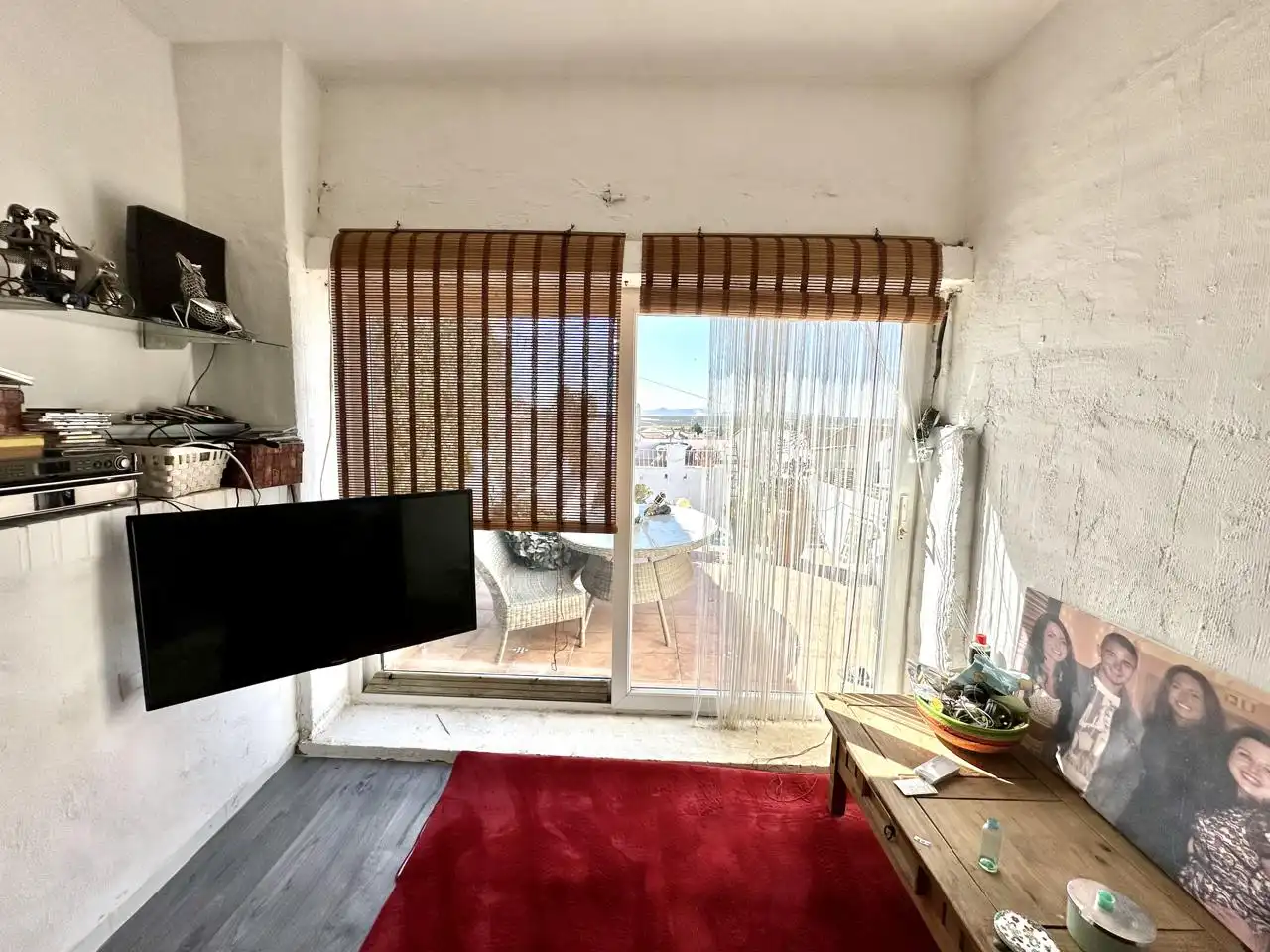 Sala d'estar de Casa o xalet en venda en Fuente de Piedra amb Terrassa, Traster i Piscina