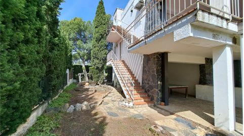 Foto 5 von Haus oder Chalet zum Verkauf in Grifeu - Cap Ras - Els Estanys - Sant Genís, Llançà