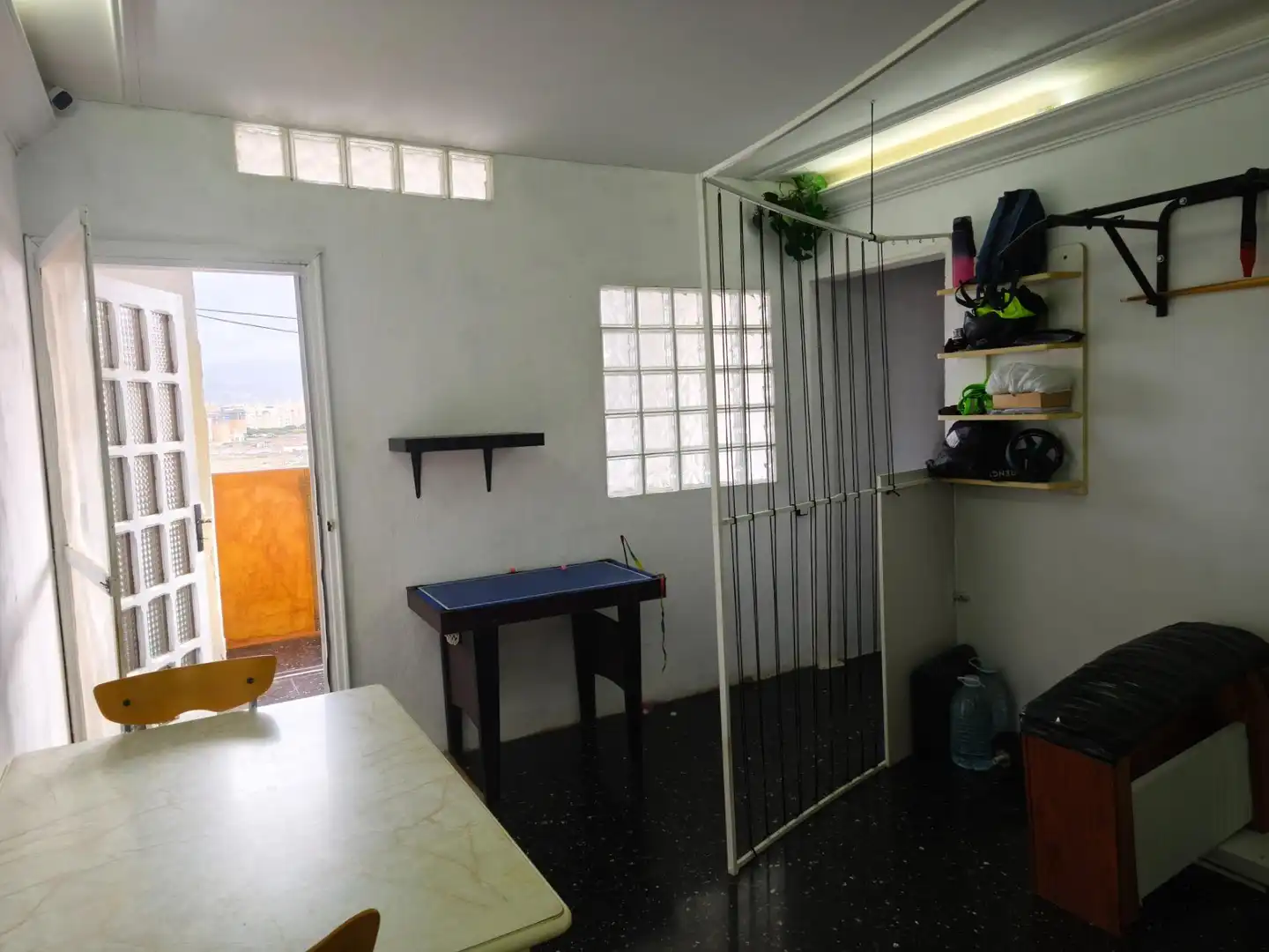 Kitchen of Flat for sale in Las Palmas de Gran Canaria  with Terrace and Balcony