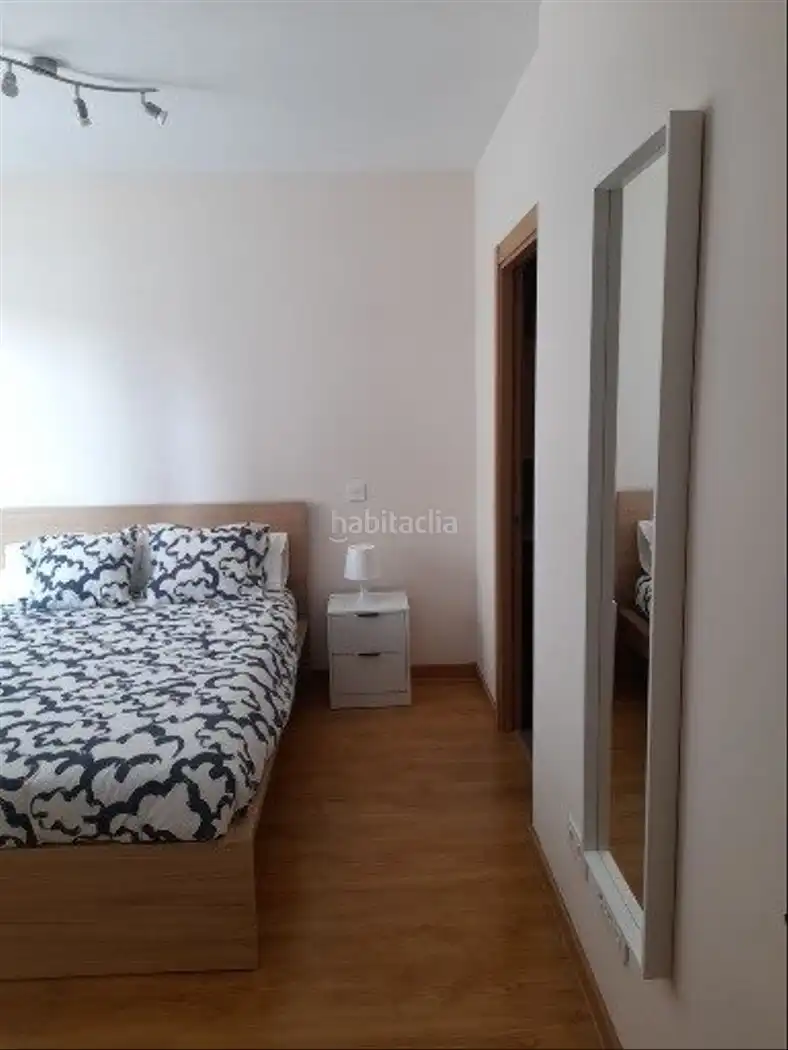 Piso con ascensor en alquiler en Calle Teófilo Ortega 8, imagen 6