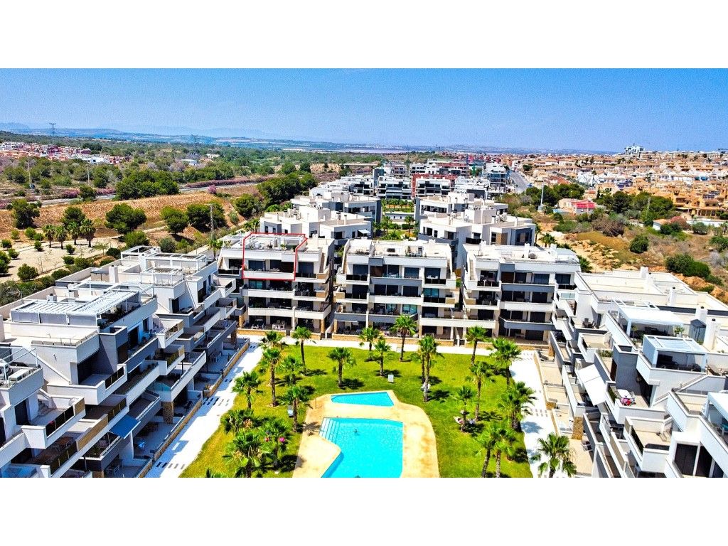 Exterior view of Attic for sale in Orihuela  with Air Conditioner, Balcony and Community pool