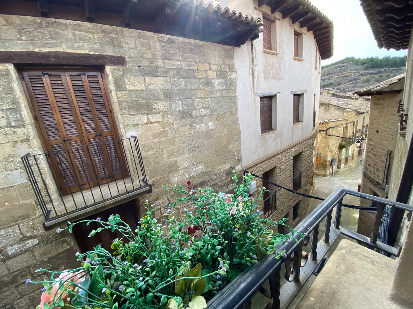 Terrassa de Dúplex en venda en Uncastillo amb Calefacció, Moblat i Microones