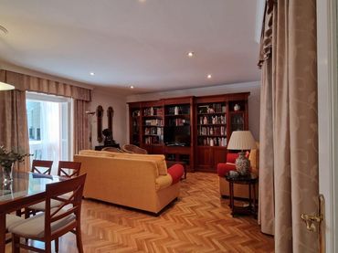 Piso con balcón en venta en Centro Histórico