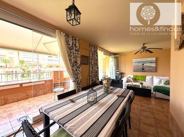 Appartement avec balcon à vendre à Calle de Los Picapinos 39C