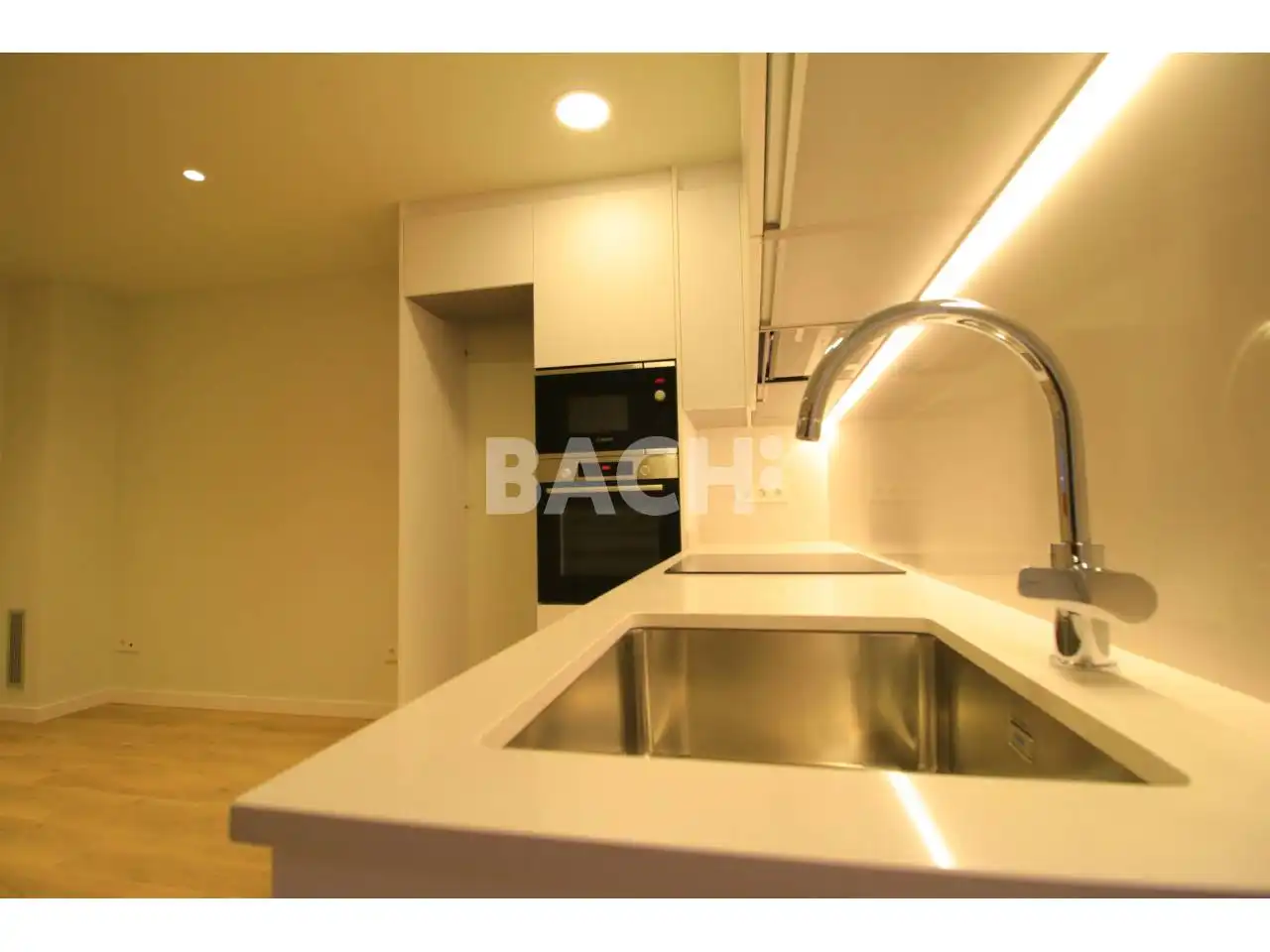 Piso con ascensor en venta en Calle Nou 127, imagen 6