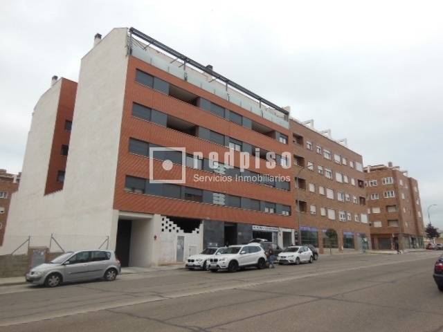 Garaje en Alquiler en PRADO DE TARACENA en Las Lomas - Salinera - La Muñeca