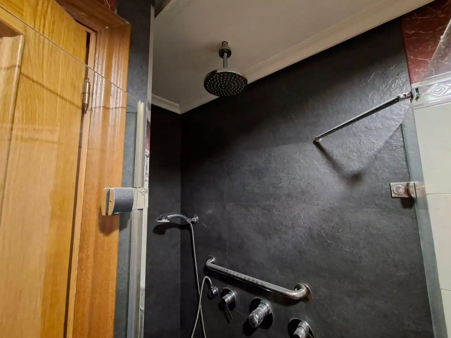 Bathroom of Attic for sale in Ciudad Real  with Heating, Terrace and Community pool