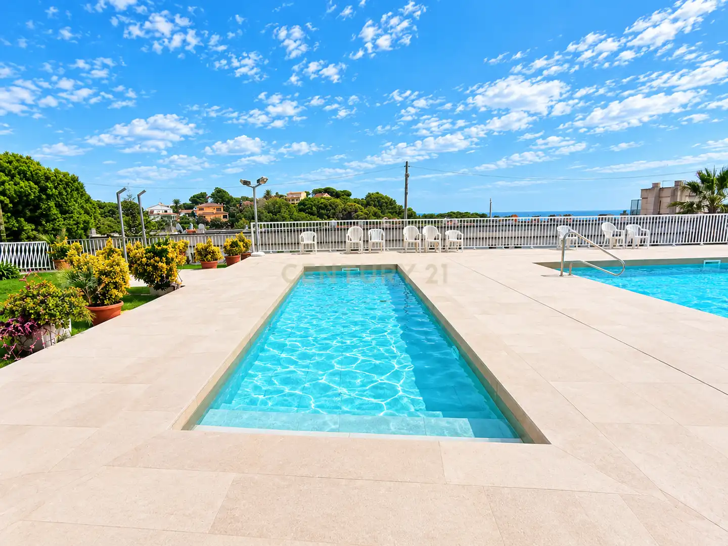 Apartament amb terrassa en venda a Av. Dr. Fleming, Lloret de Mar, Spain 39, imagen 4