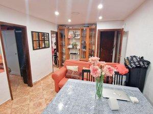 Photo 5 of Flat for sale in Plaça Blocs Florida, Les Planes, Barcelona