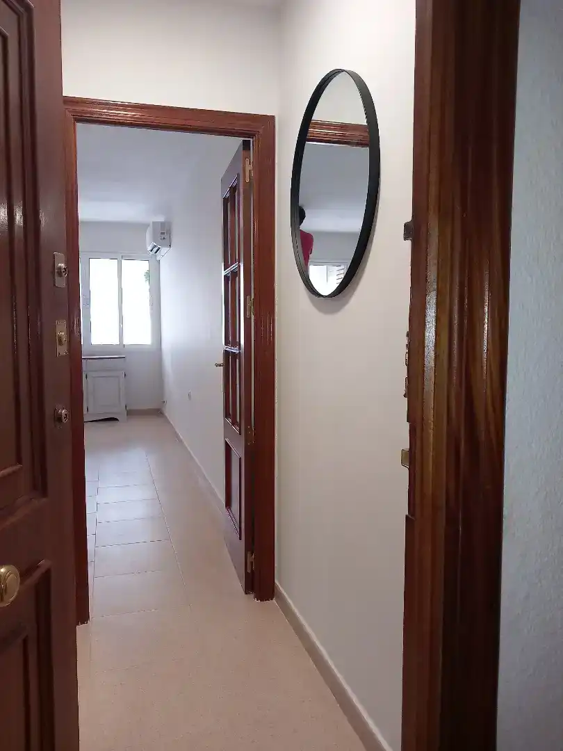 Flat for sale in  Sevilla Capital  with Air Conditioner and Balcony