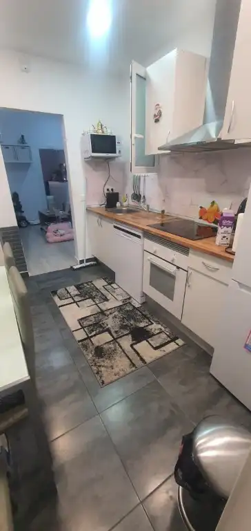 Baixos en venda a Carrer de Llefià, imagen 3