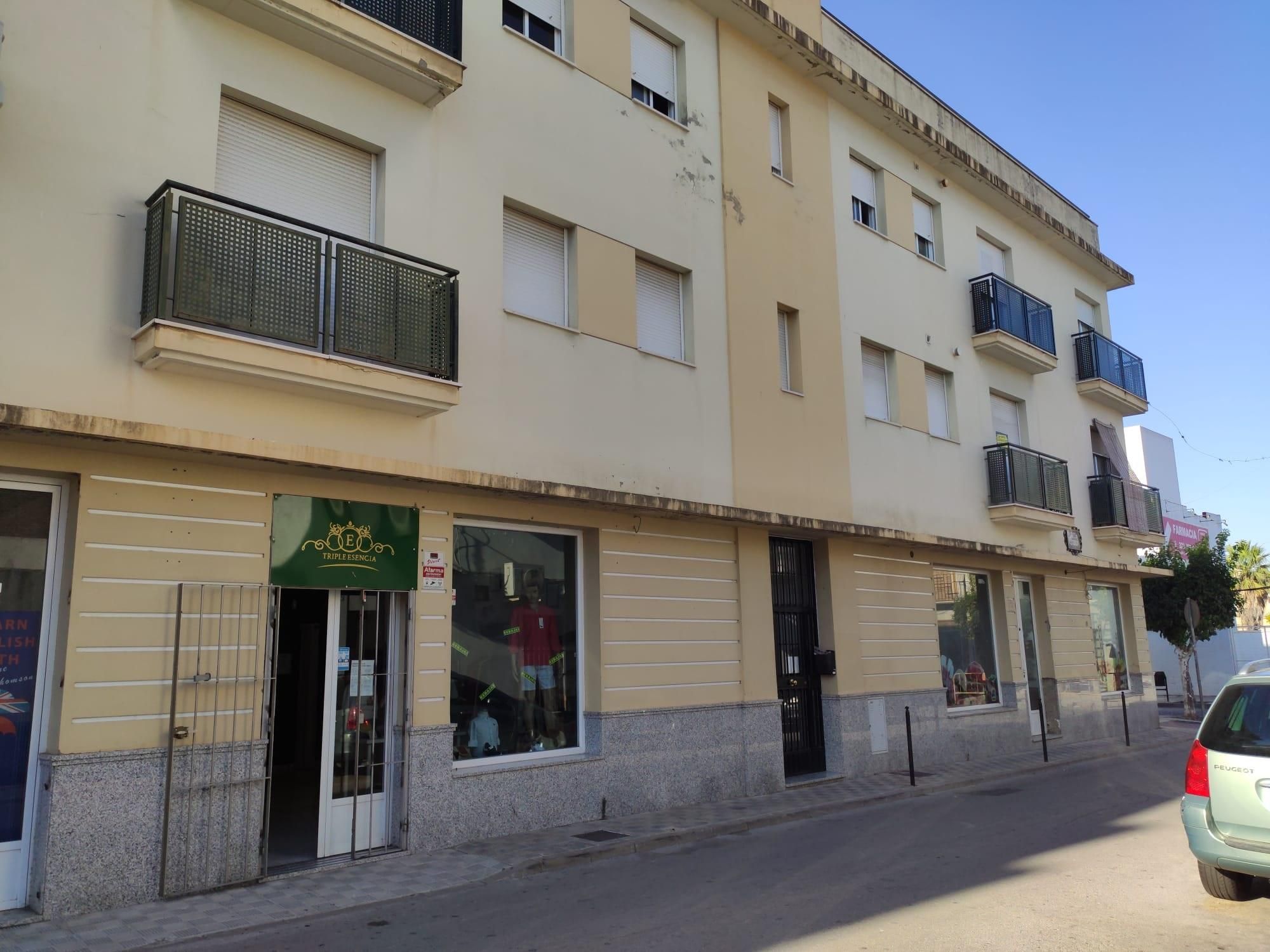 Garaje en venta en Gelves