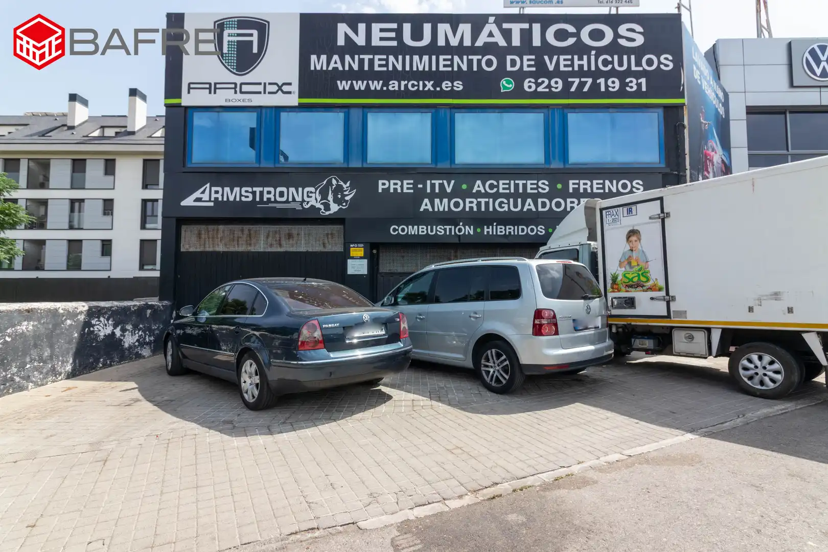 Geschaftsraum zur Miete in Av. Leopoldo Calvo-Sotelo Bustelo, Estación