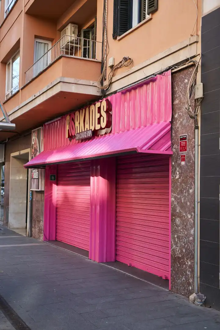 Locale commerciale in affitto a Carrer d'Ausiàs March, imagen 2