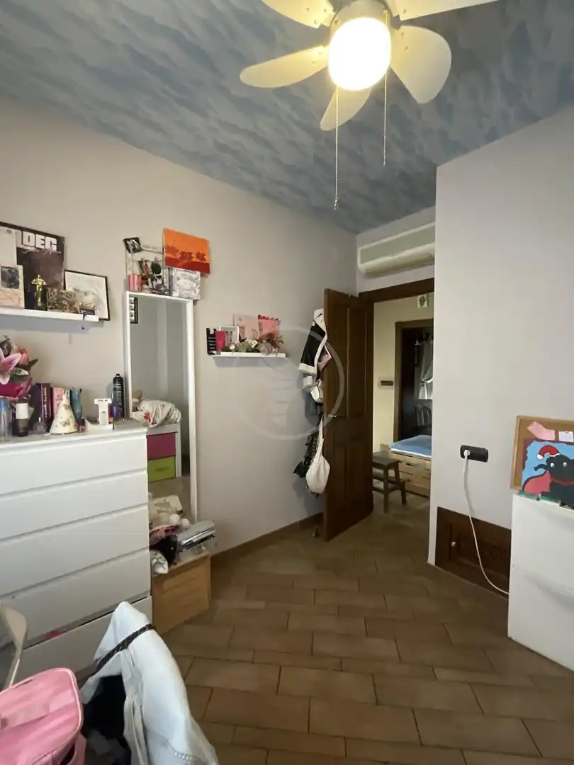 Dormitori de Casa o xalet en venda en Linares amb Aire condicionat