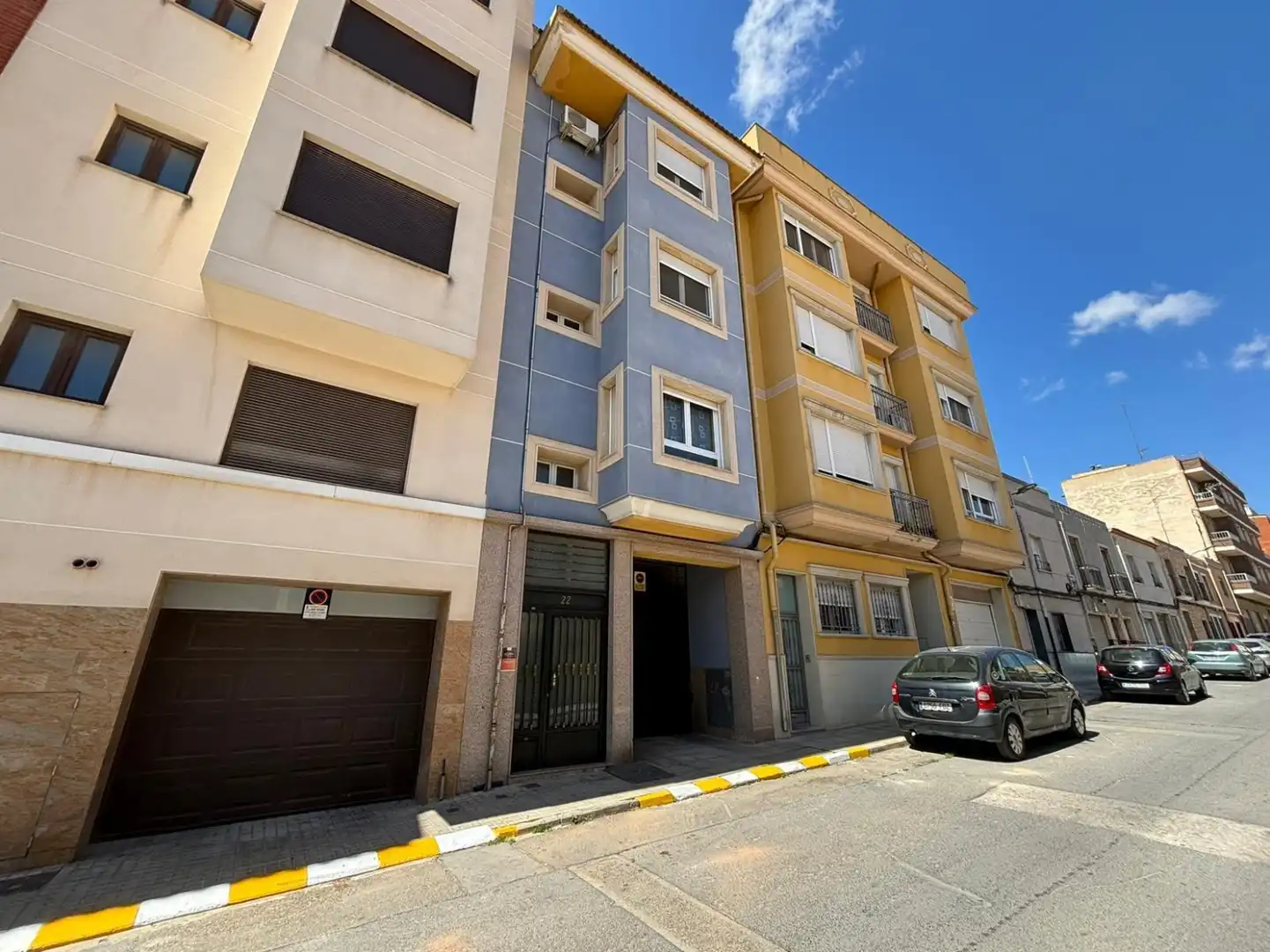 Vista exterior de Piso en venta en Yecla
