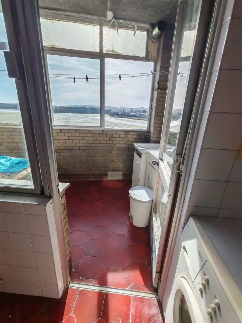 Baño de Piso en venta en Neda con Trastero