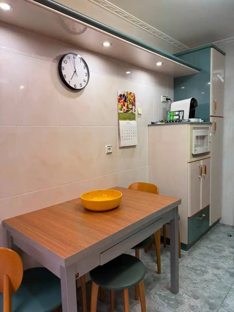 Cocina de Piso en venta en Barakaldo  con Calefacción, Parquet y Amueblado