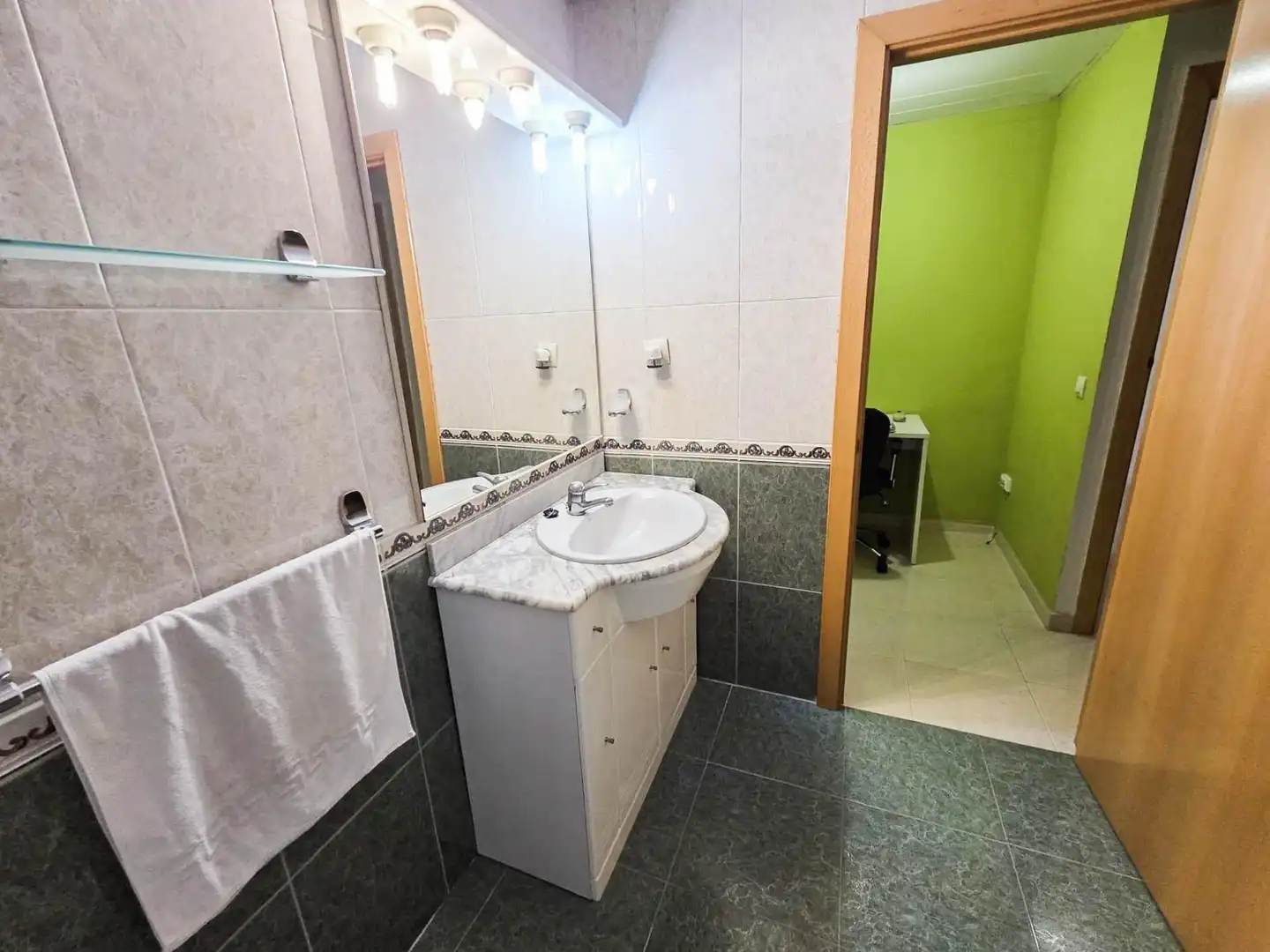 Baño de Piso en venta en Martorell con Aire acondicionado, Calefacción y Trastero