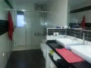 Baño de Casa o chalet en venta en Ciudad Real con Aire acondicionado, Calefacción y Jardín privado