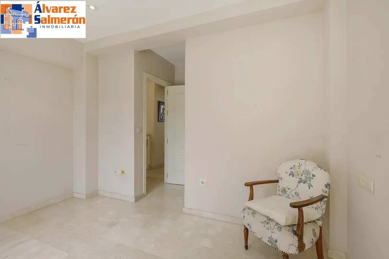 Bedroom of Detached homes for sale in Armilla  with Heating and Terrace