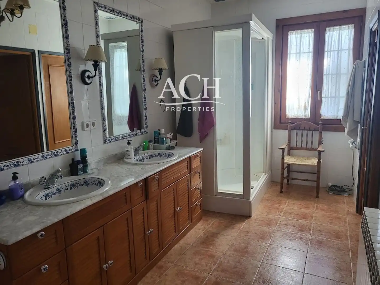 Bathroom of Houses for sale in Calanda  with Air Conditioner, Heating and Private garden