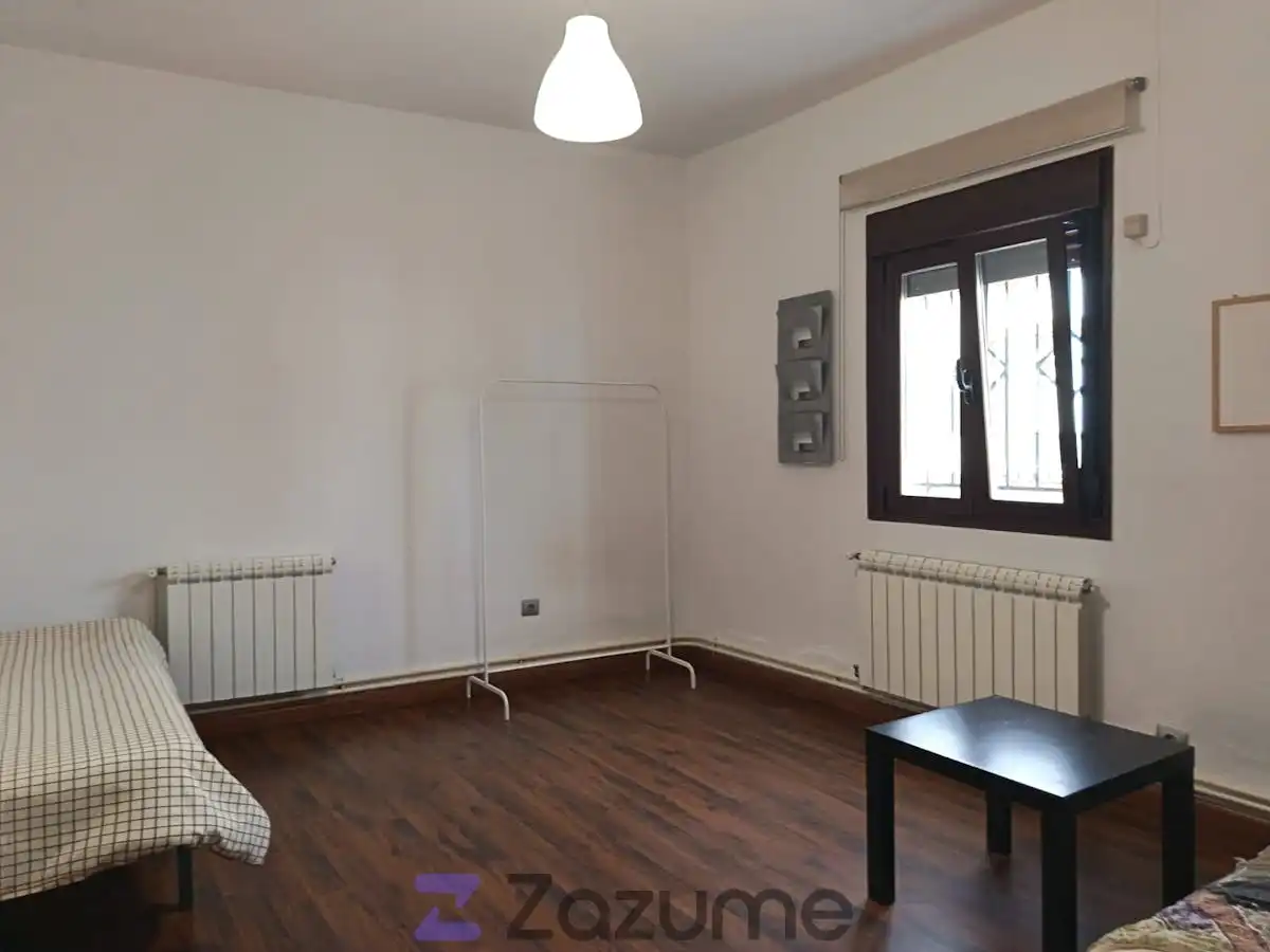 Habitación de Casa o chalet de alquiler en Cabañas de Yepes con Calefacción, Trastero y Amueblado