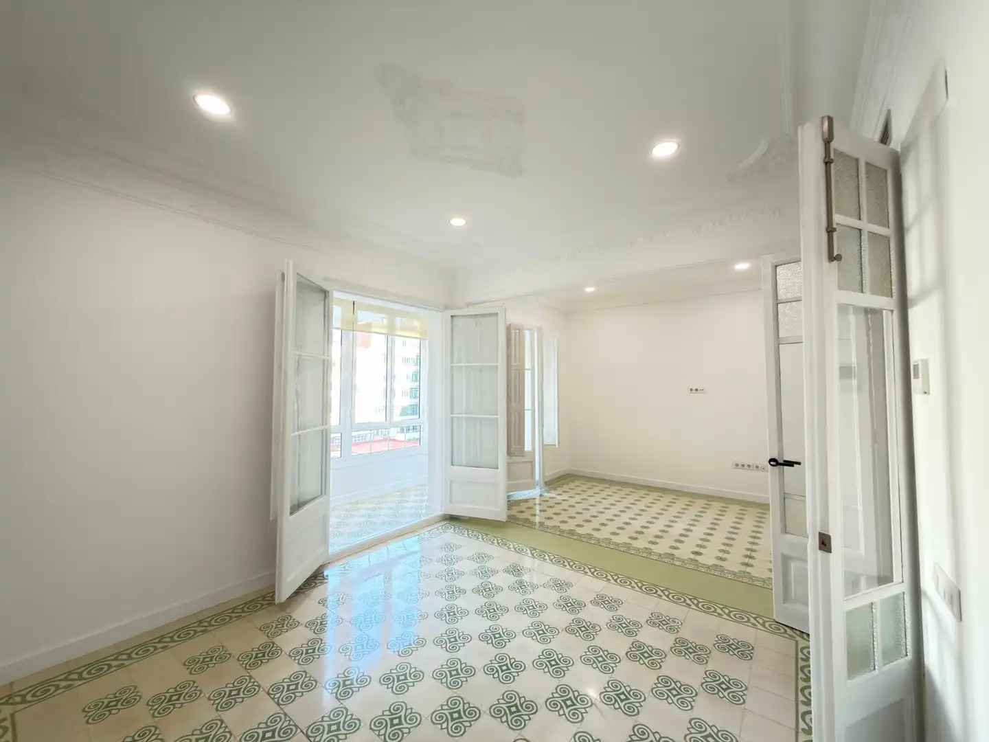 Piso en venta en Barcelona con Aire acondicionado, Calefacción y Trastero