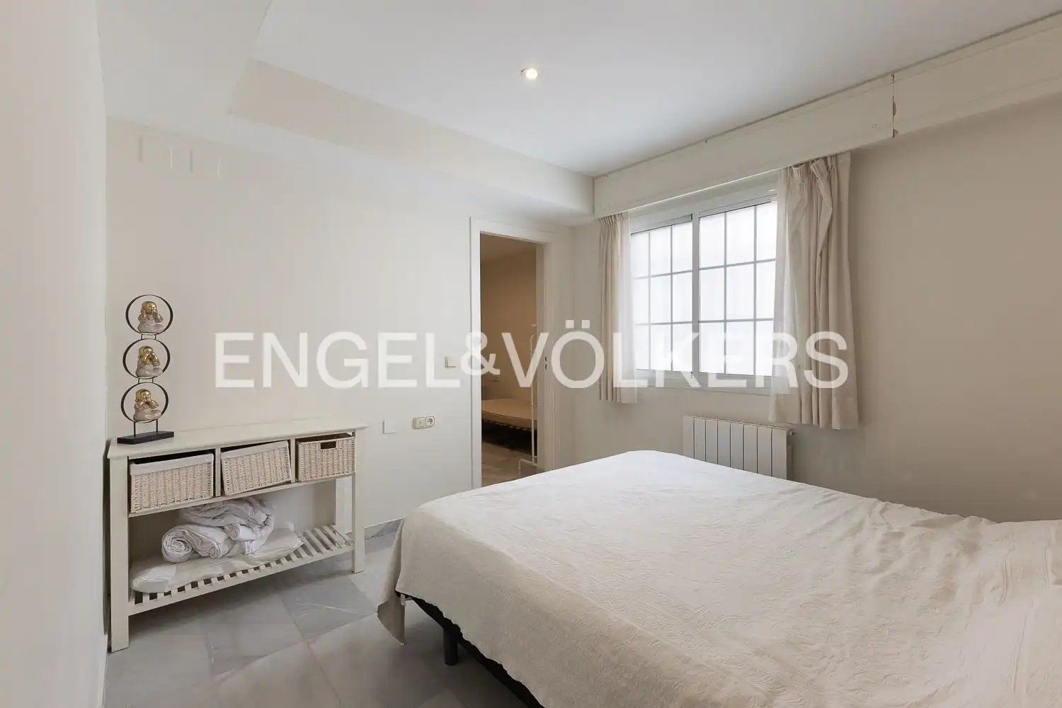 Habitación de Piso en venta en Valencia con Aire acondicionado, Calefacción y Trastero