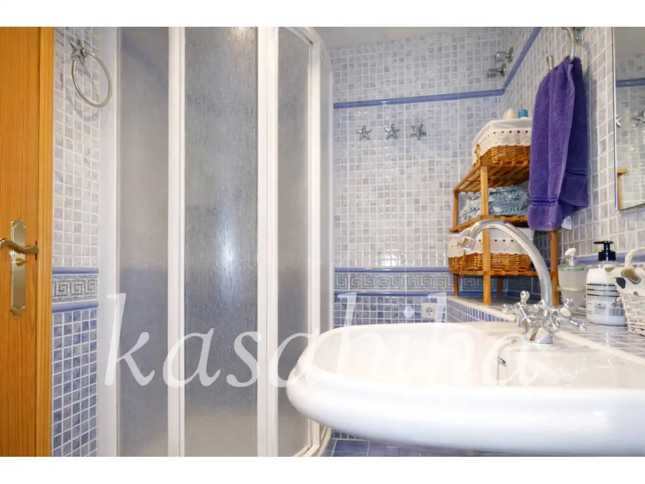Baño de Casa o chalet en venta en Chiva con Aire acondicionado, Calefacción y Jardín privado