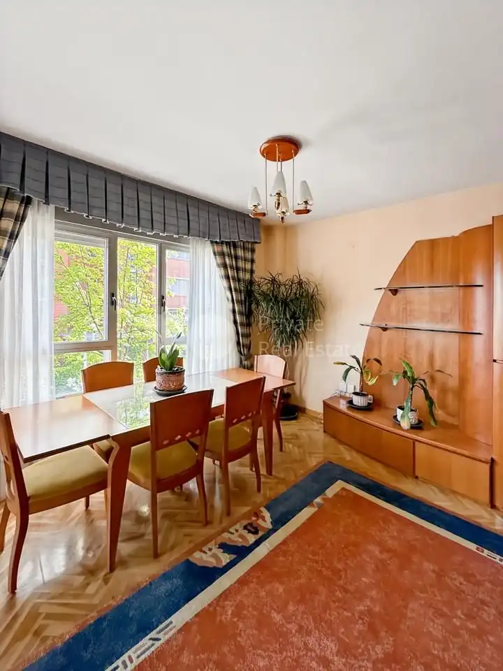 Vista exterior de Piso en venta en Boadilla del Monte con Aire acondicionado, Calefacción y Parquet