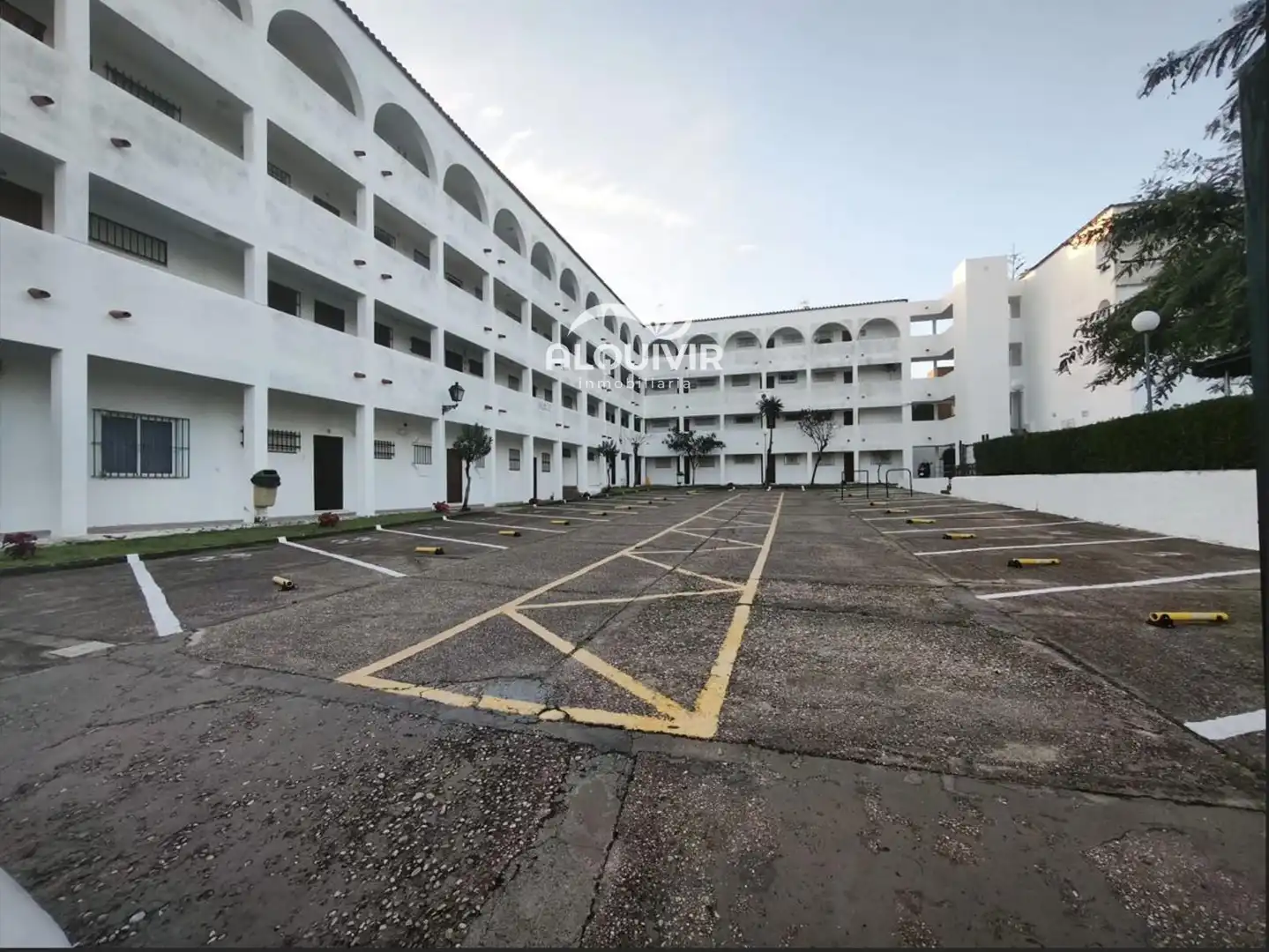 Parking de Piso en venta en Almonte con Aire acondicionado, Piscina y Amueblado