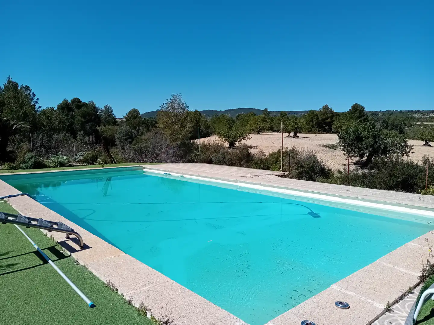 Piscina de Casa o chalet en venta en Macastre con Aire acondicionado, Jardín privado y Terraza
