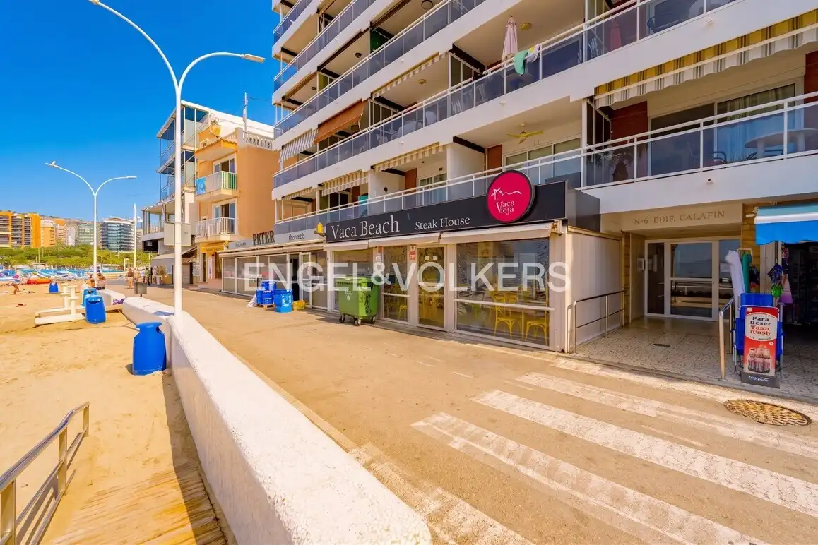 Vista exterior de Apartament en venda en Finestrat amb Terrassa