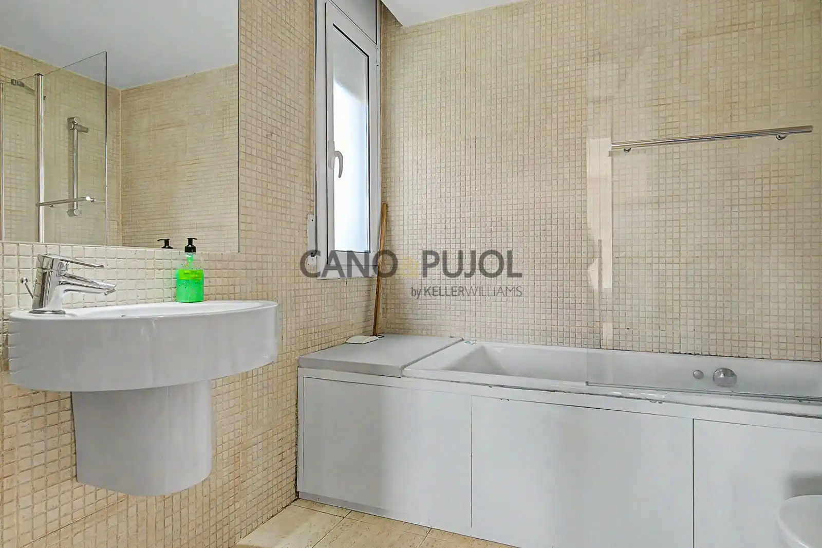 Baño de Casa o chalet en venta en Bigues i Riells del Fai con Aire acondicionado, Calefacción y Terraza