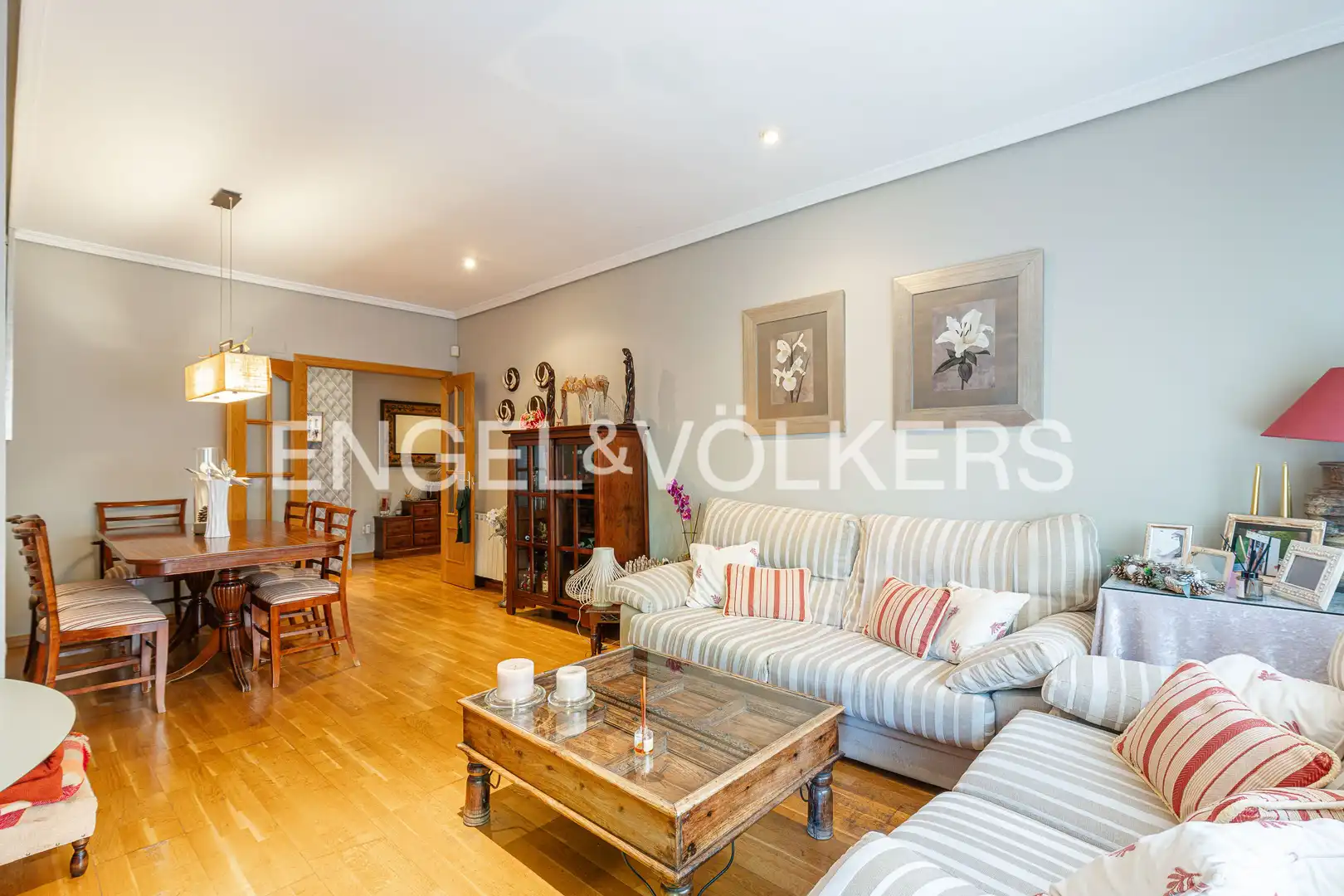 Wohnzimmer von Wohnung zum Verkauf in Majadahonda mit Heizung, Privatgarten und Parkett