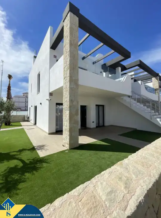 Apartament amb piscina en venda a Orihuela Costa