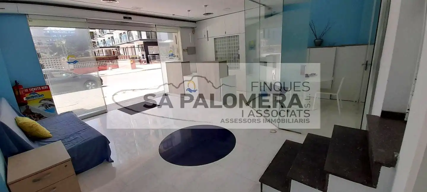 Local de lloguer en Blanes amb Aire condicionat