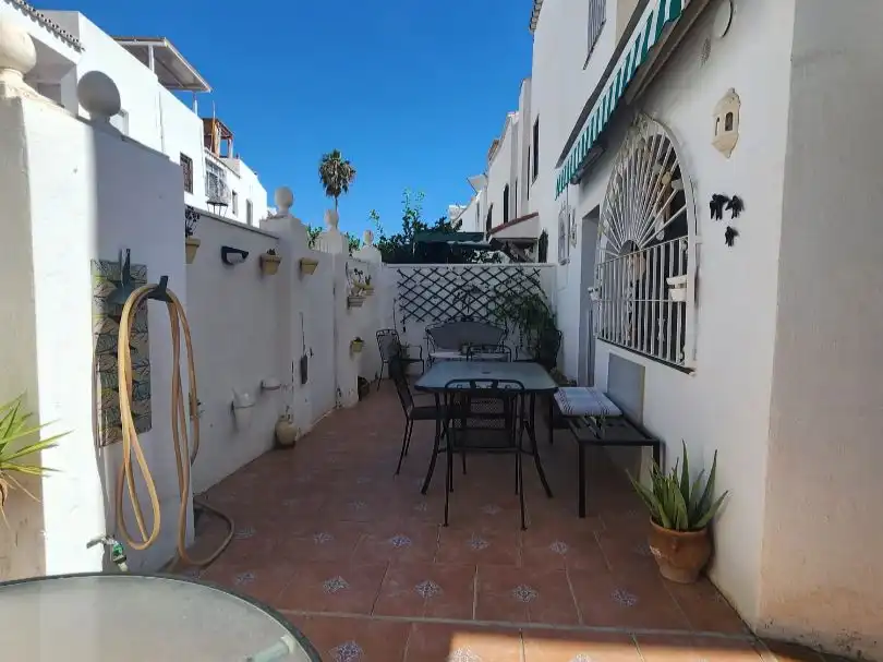 Casa pareada con jardín en venta en Debussy 12, imagen 7