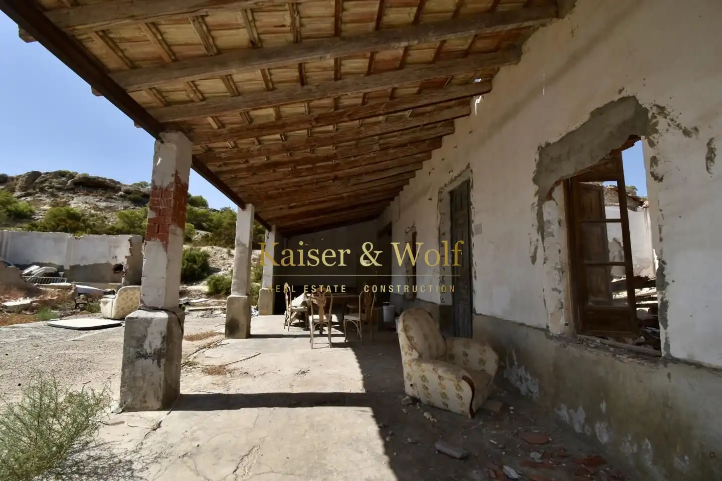 Vista exterior de Finca rústica en venda en Elche / Elx amb Jardí privat