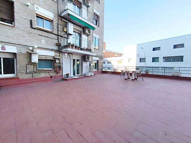 Piso en Venta en La Verneda i la Pau