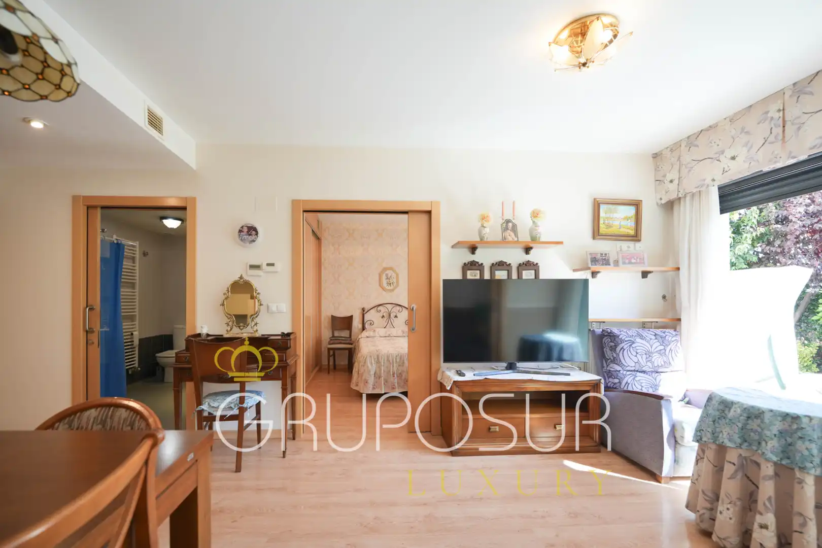 Sala de estar de Piso en venta en Valladolid con Calefacción, Jardín privado y Parquet