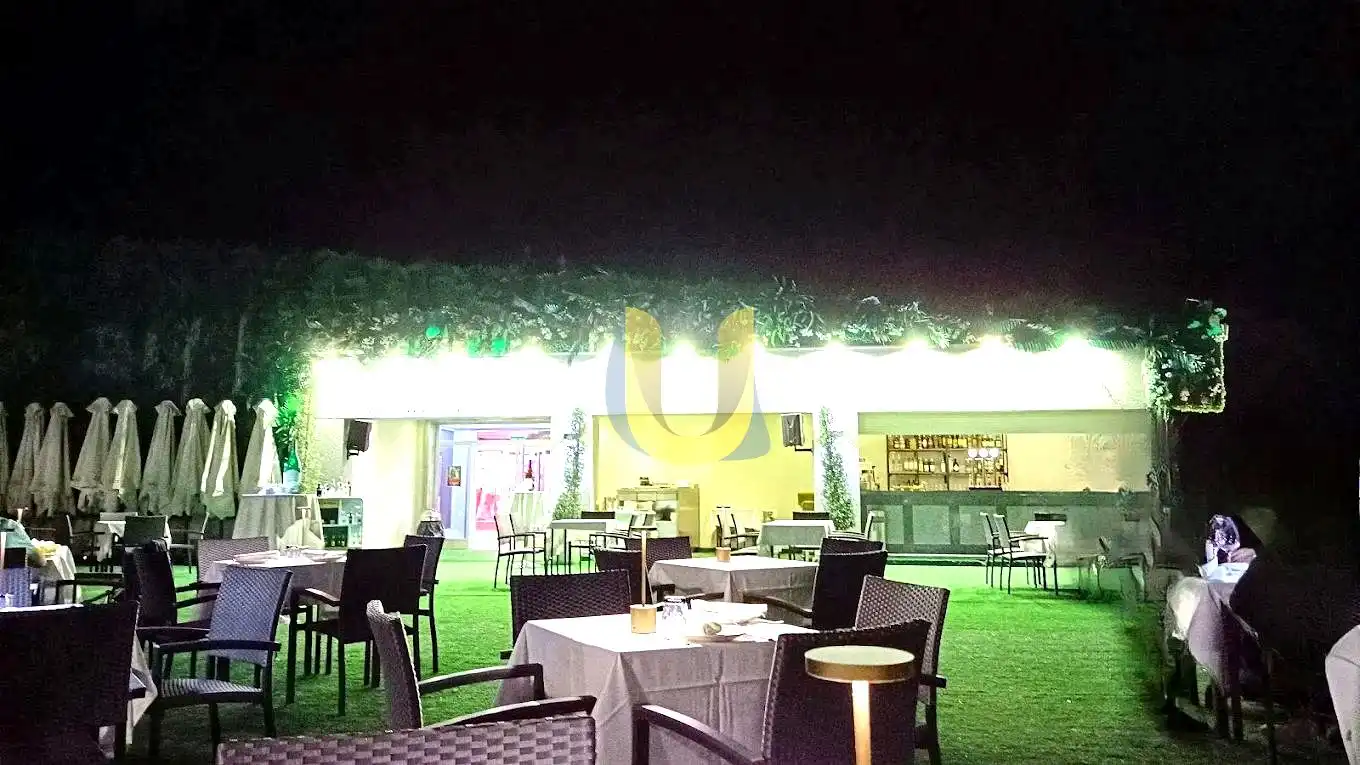 Local comercial en traspaso en Dehesa Vieja - Puente Cultural, imagen 6
