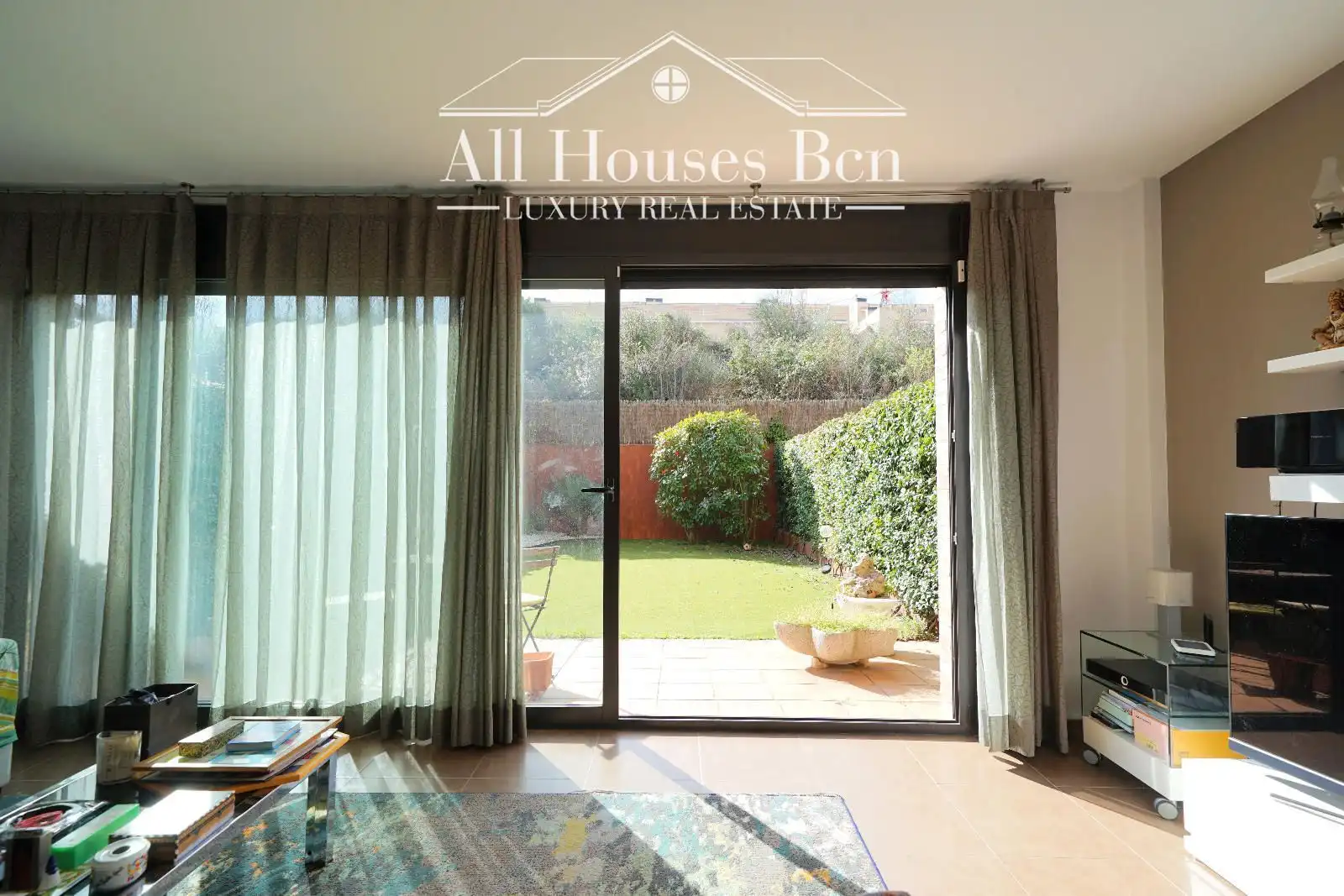 Garden of Detached homes for sale in Sant Quirze del Vallès  with Air Conditioner, Heating and Private garden