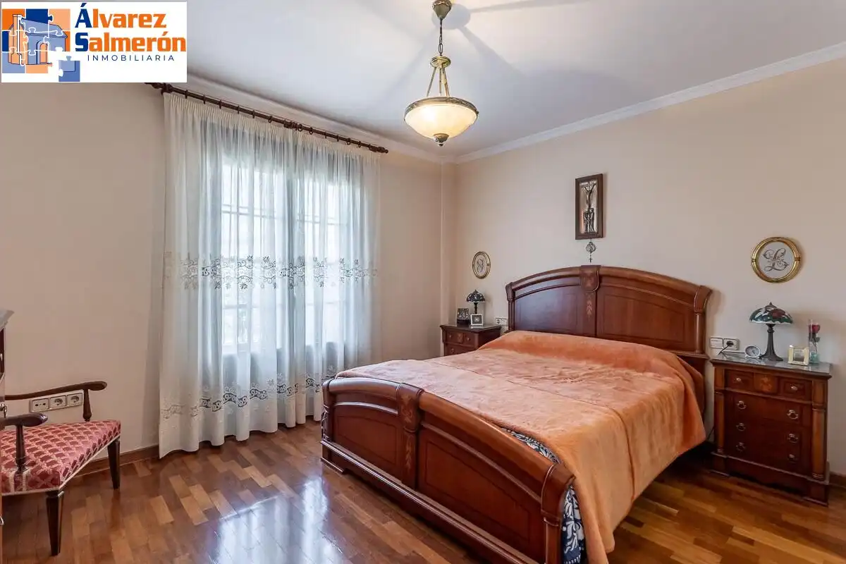 Casa con jardín en venta en Calle MARIANA PINEDA, imagen 19